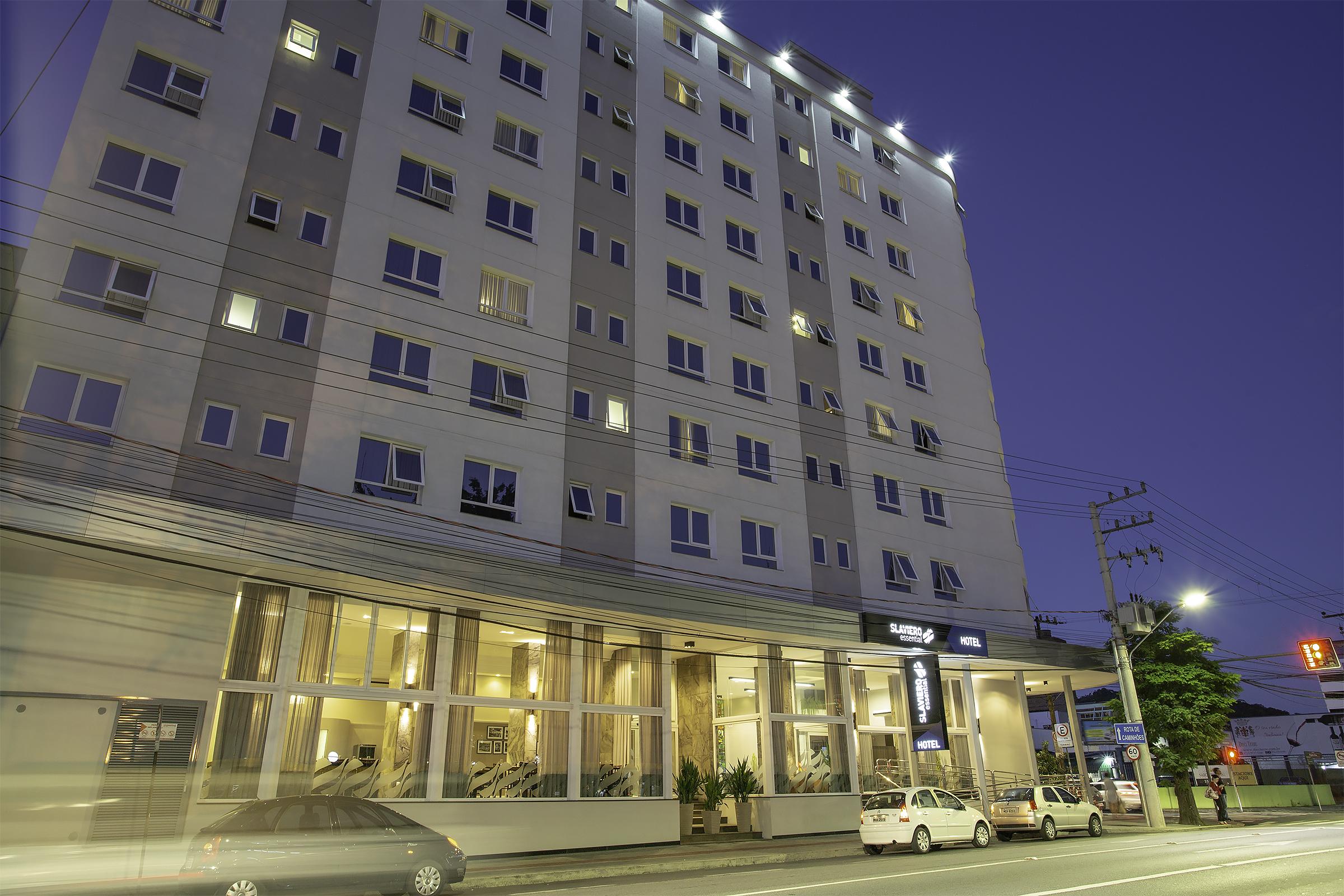 Hotel Slaviero Blumenau Exterior foto