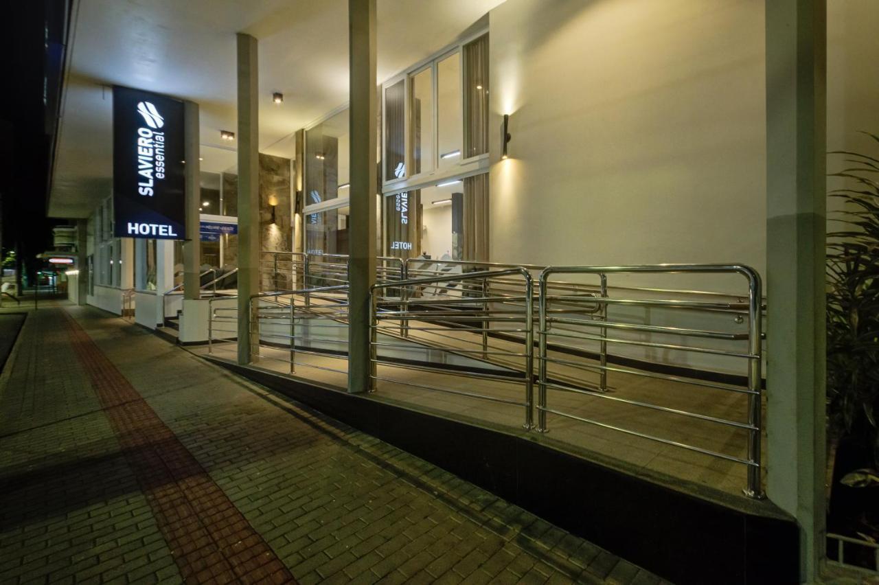 Hotel Slaviero Blumenau Exterior foto
